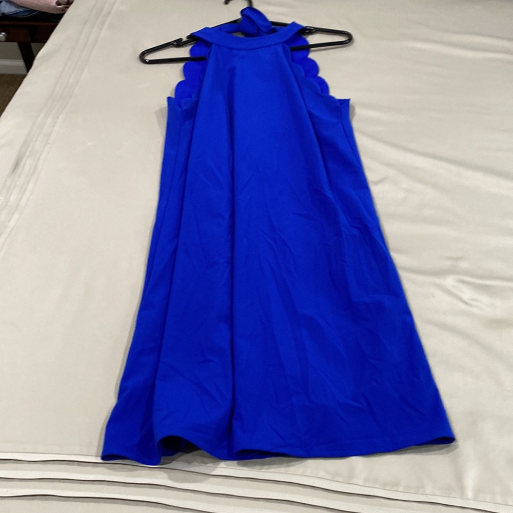 Dress - Picture 2 of 5